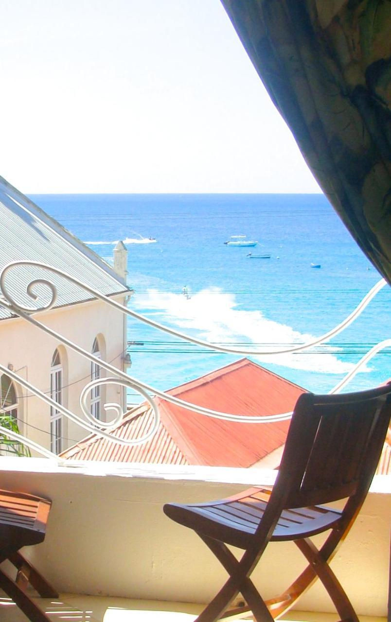 Coral Lane Beach Apartments セントジェームス エクステリア 写真